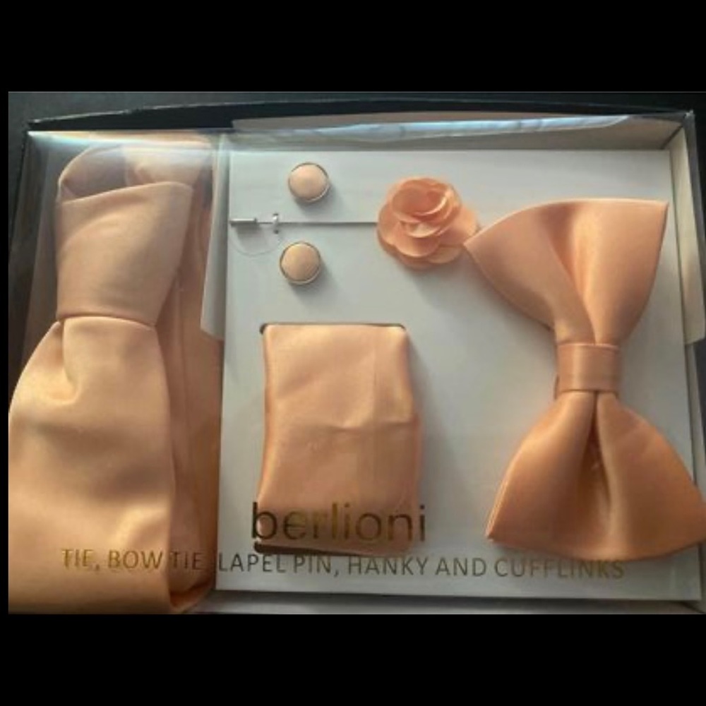 Tie Set